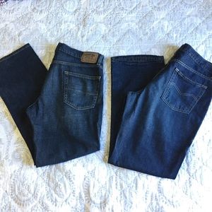 2 pairs of jeans